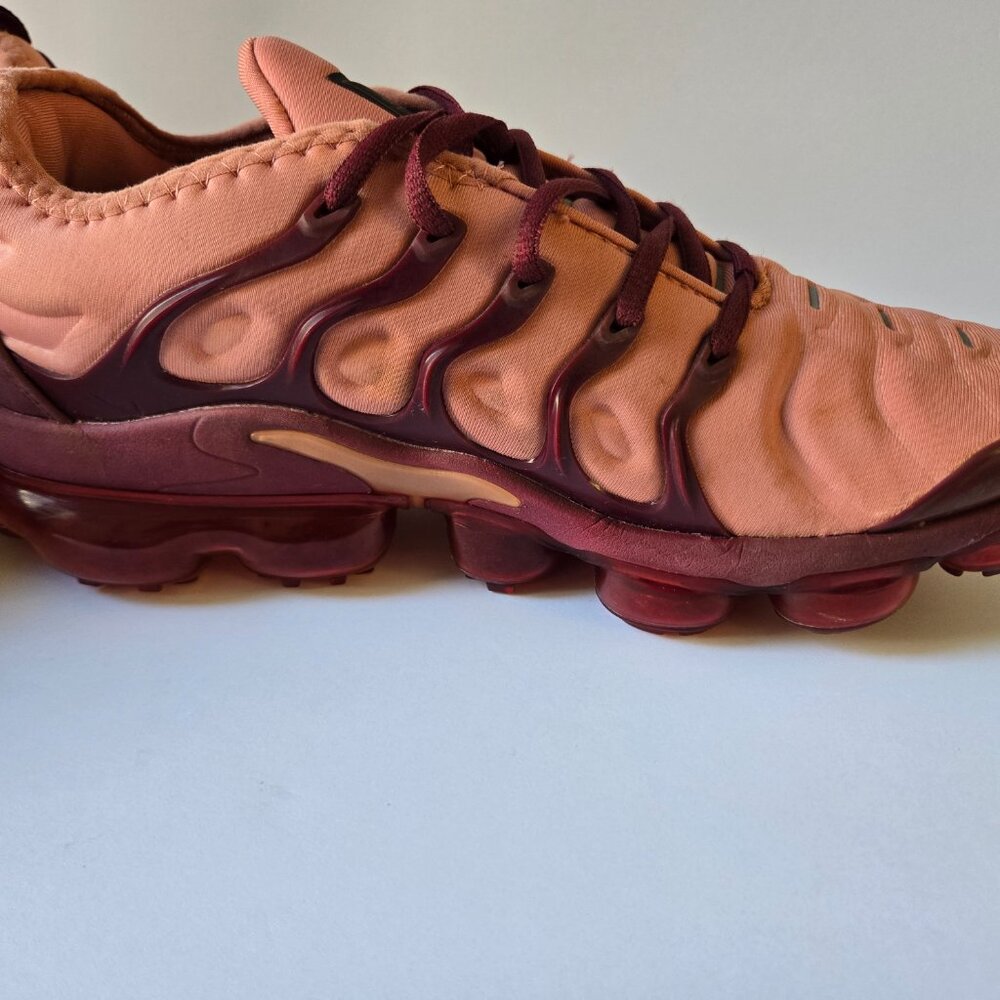 Nike Air VaporMax Plus Peach Maroon Gradient Women's 8 - Picture 5 of 8